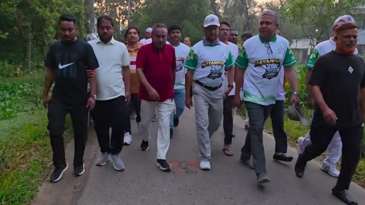 মাদকমুক্ত সমাজের আহ্বানে এক কাতারে ৬৫০ দৌড়বিদ, অংশ নিলেন সংসদ সদস্যও।